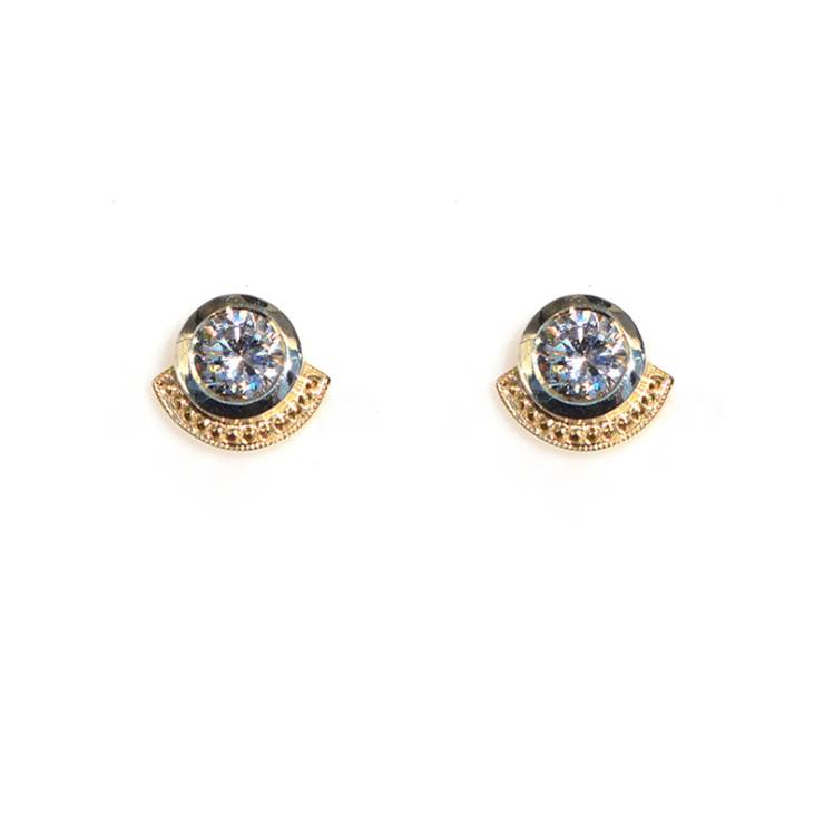 Bearded Round Studs - Colourless Stone