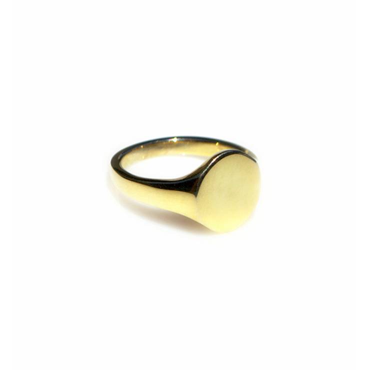 Plain Oval Signet Ring (Medium)