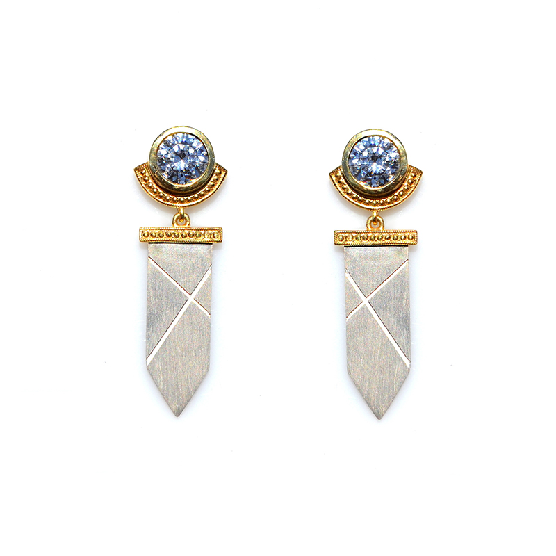 Bearded Round Spear Earrings - Colourless Stone