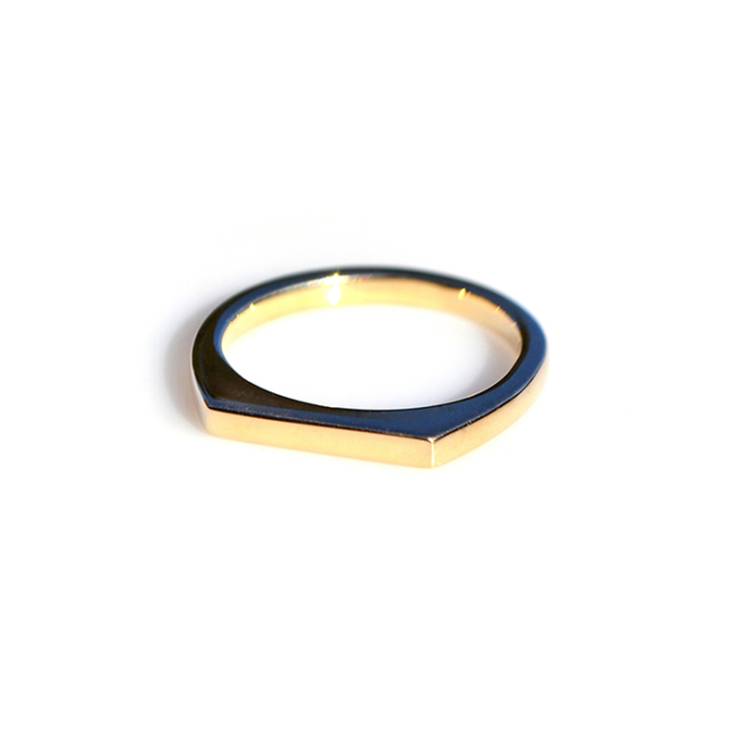 Dainty Rectangular Signet Ring