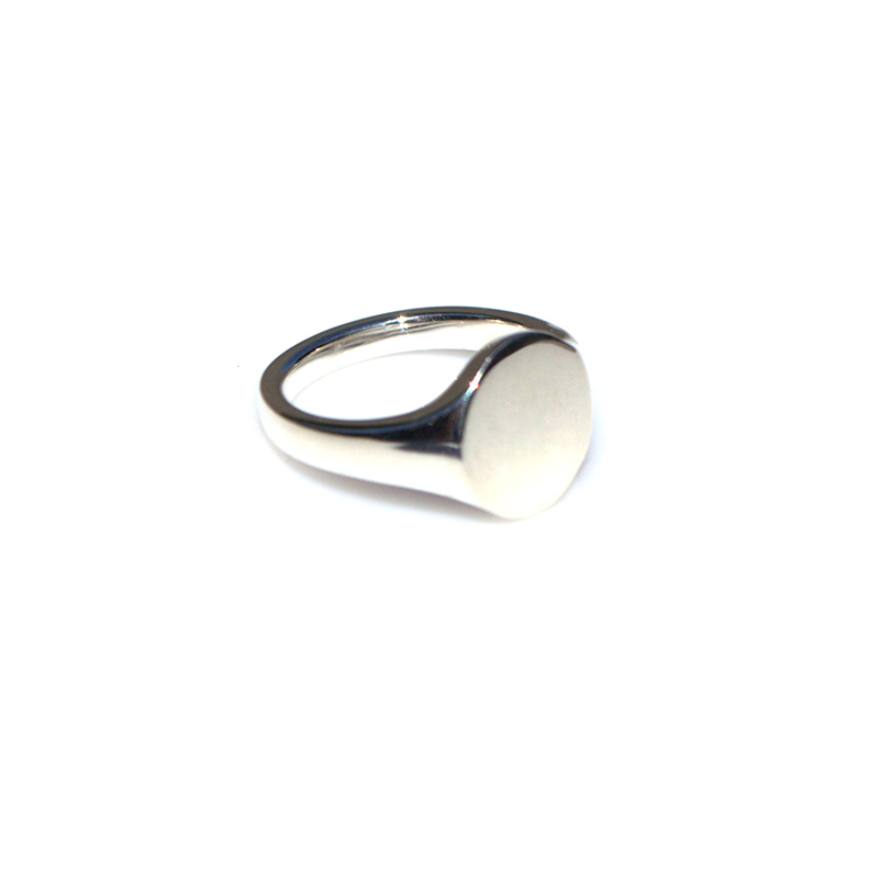 Plain Oval Signet Ring (Small) - Image 2